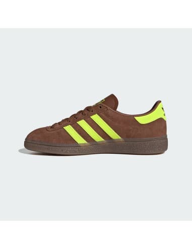 Baskets ADIDAS Munich W 1