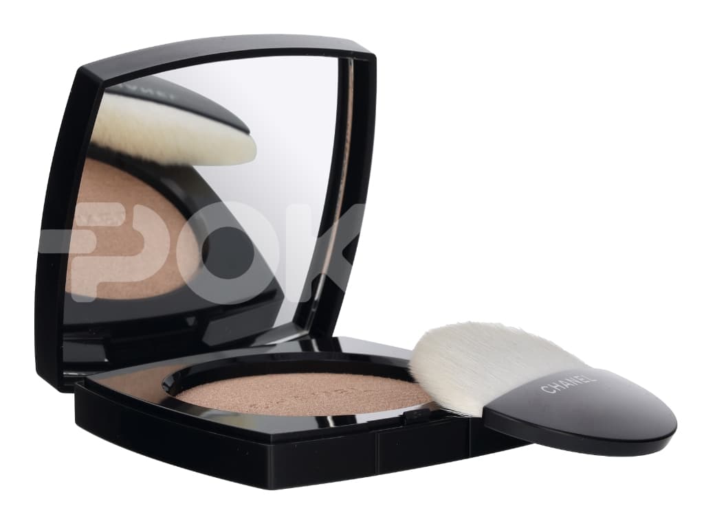Chanel Poudre Lumiere Highlighting Powder 8.5g - #10 Ivory Gold 2