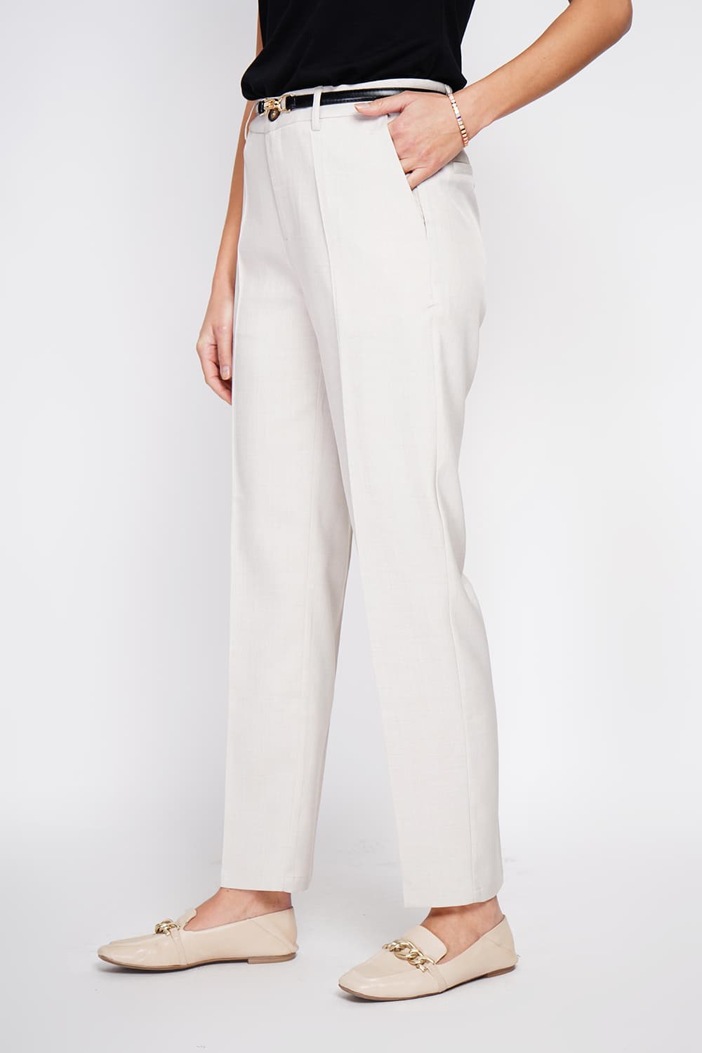 Pantalon taille mi-haute poches sur le devant 2
