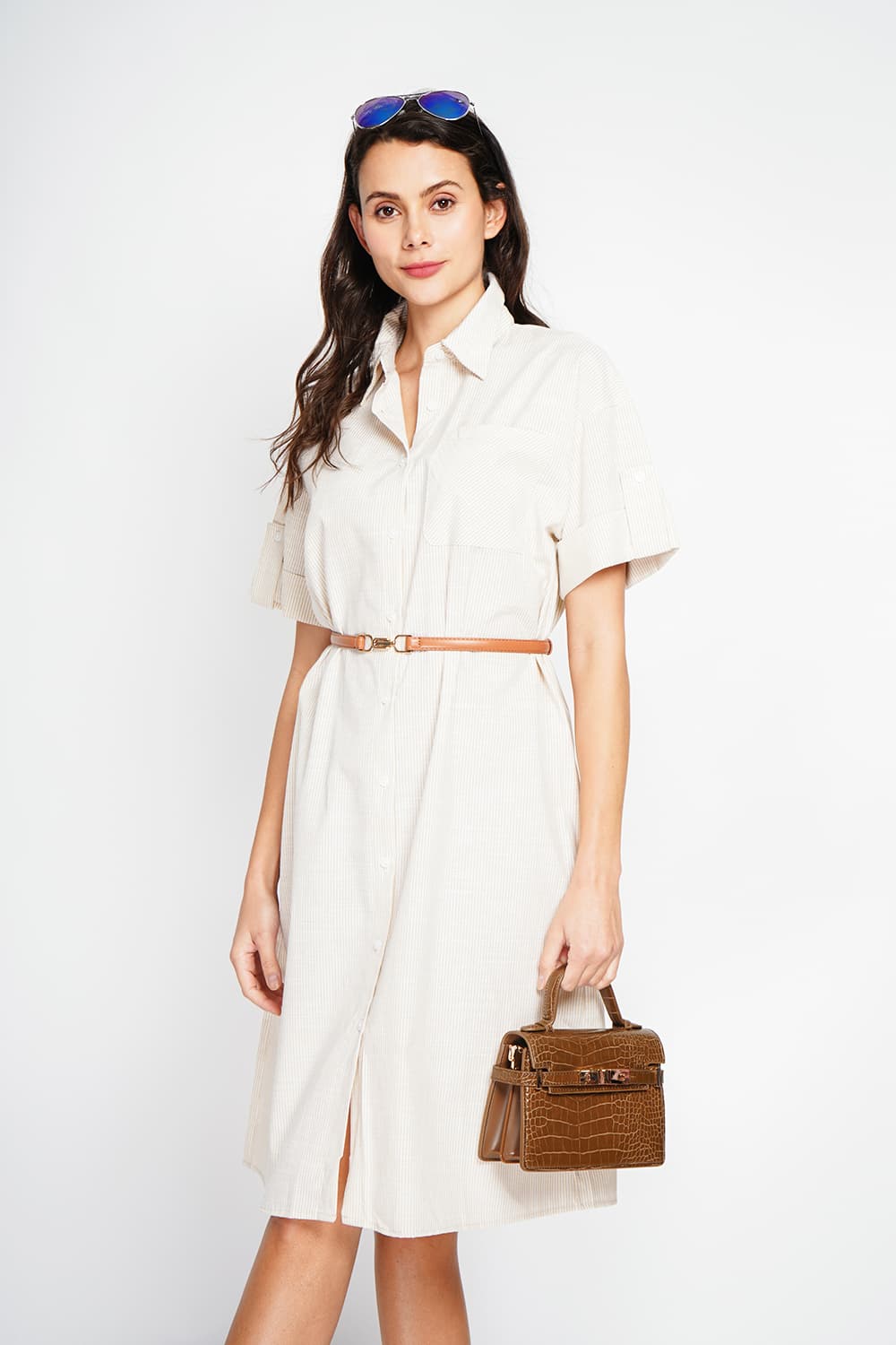 Robe longue chemise boutonnée devant à manche court à rayure 7