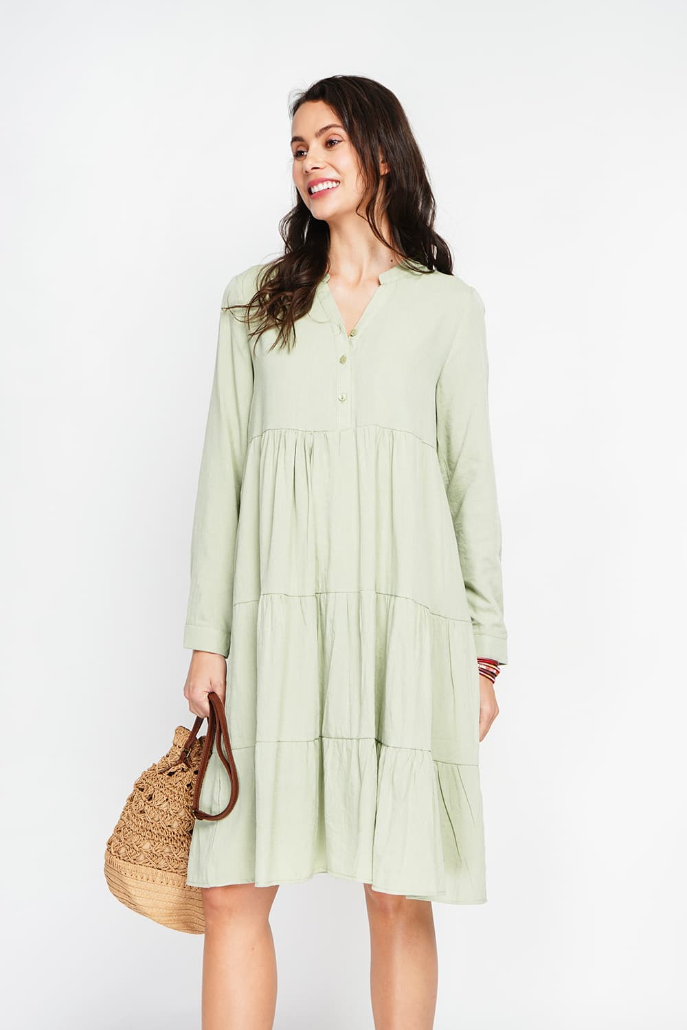 Robe col tunisien évasée plie devant à manches longueur 14