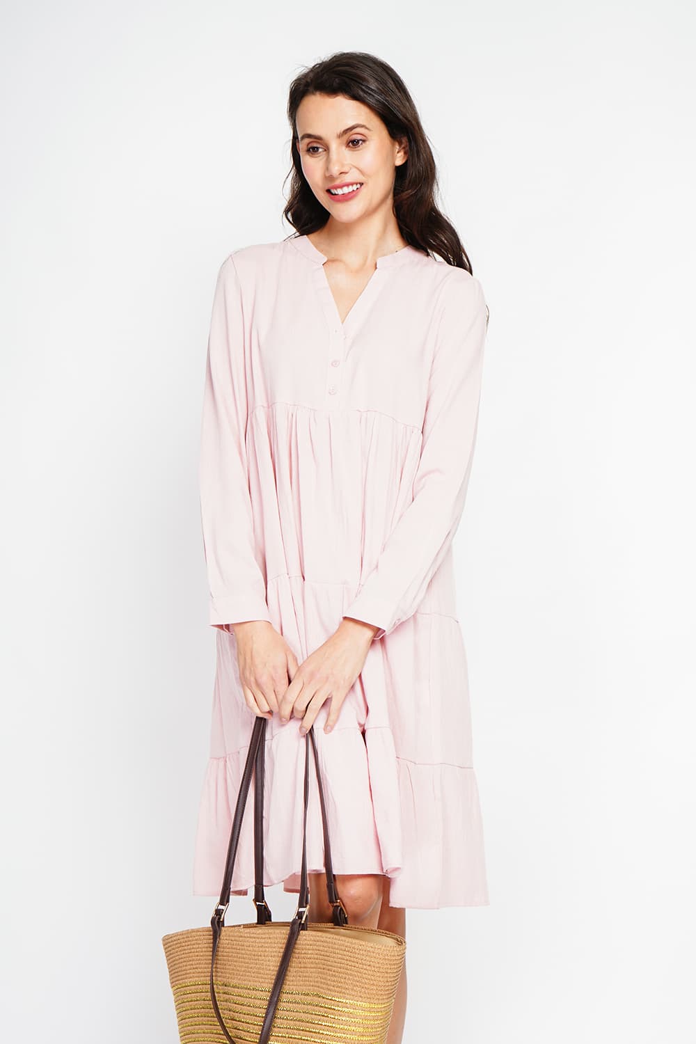 Robe col tunisien évasée plie devant à manches longueur 12