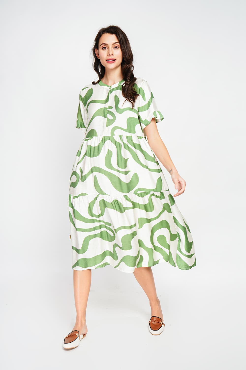 Robe midi col tunisien boutonné devant à manches courte 13