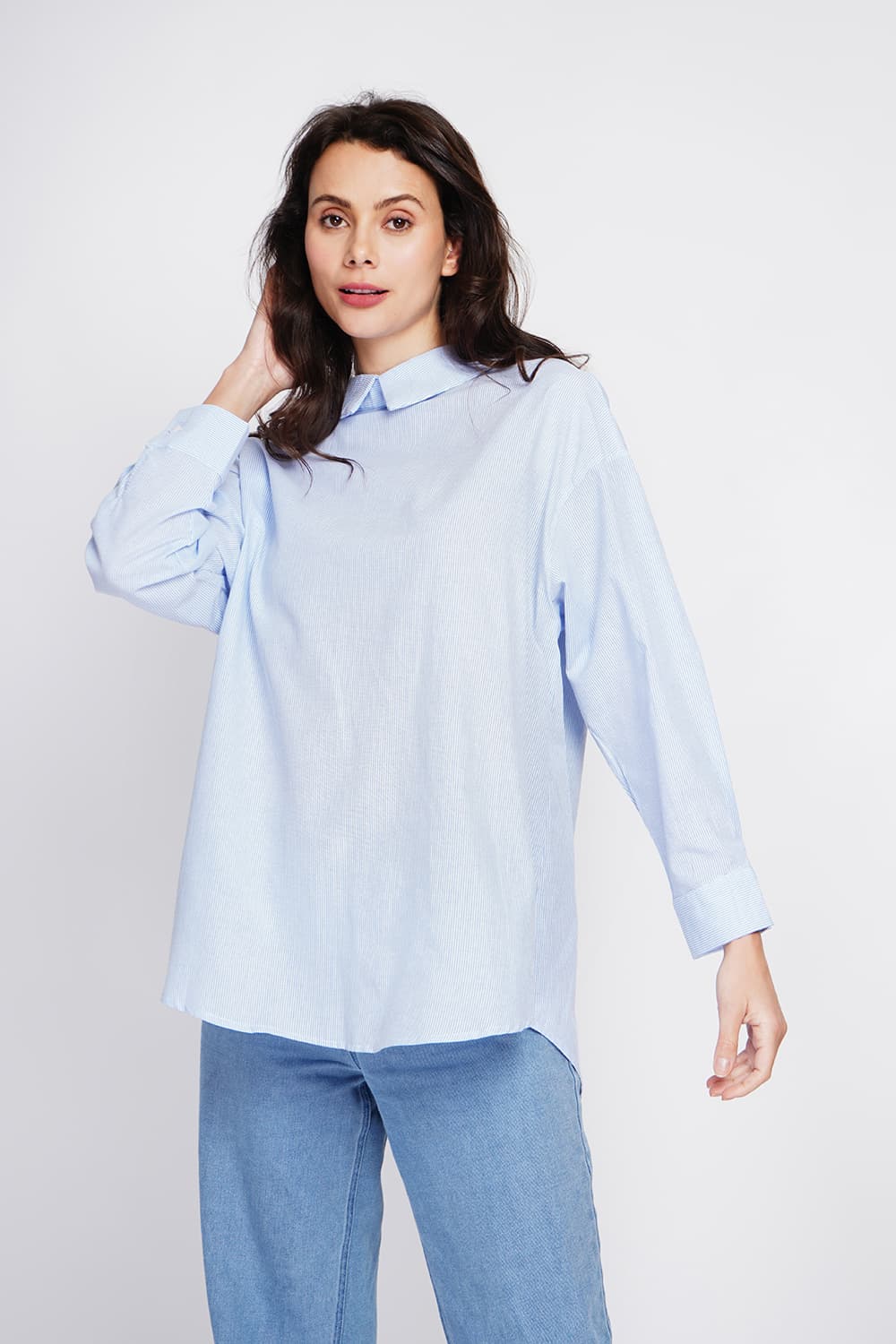 Tunique col chemise boutonnée au dos et poignet à manches longueur 17