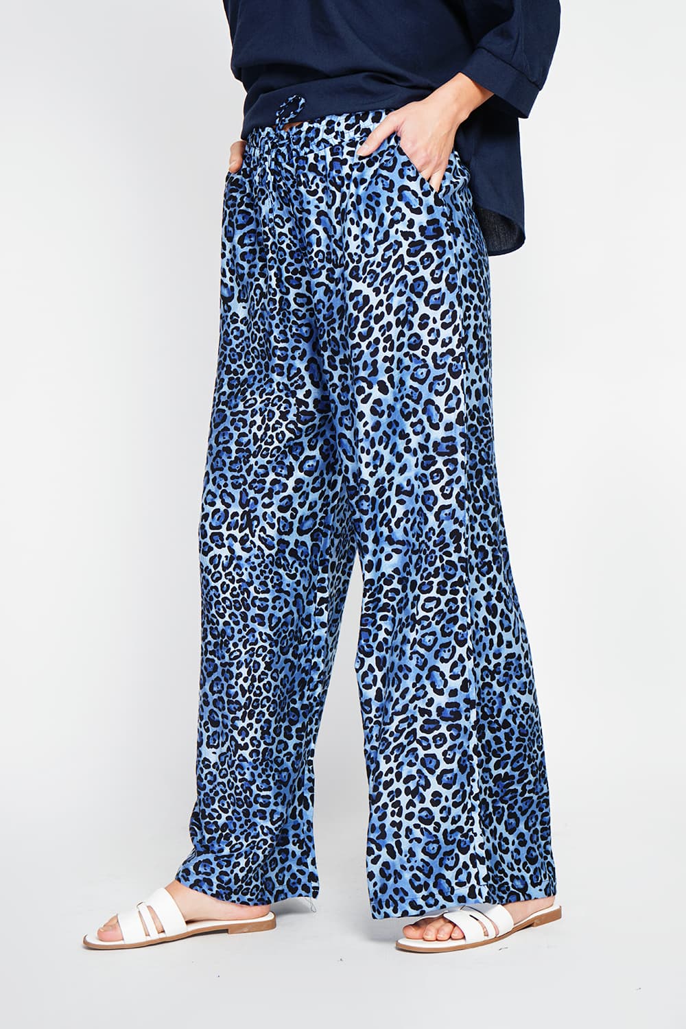 Pantalon taille haute en léopard avec cordons de serrage avec poches 3
