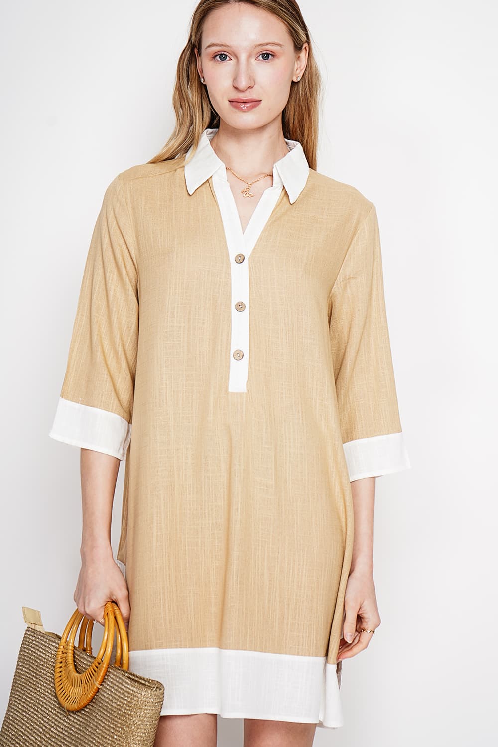 Robe chemise bi-couleur designer boutonnée devant à manche 3/4 2
