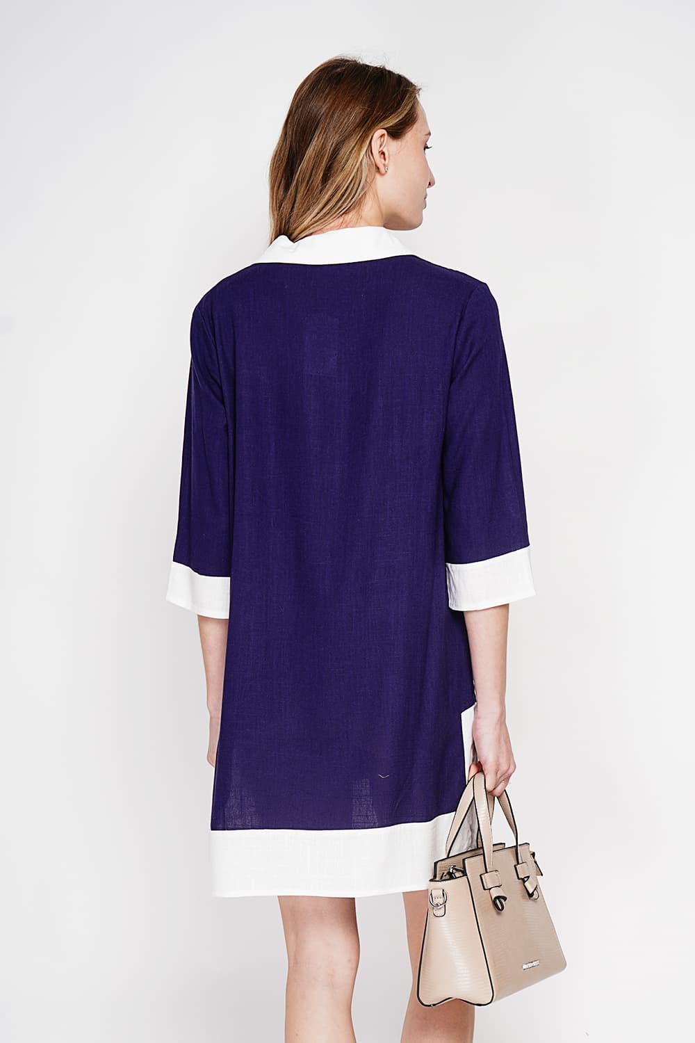 Robe chemise bi-couleur designer boutonnée devant à manche 3/4 7