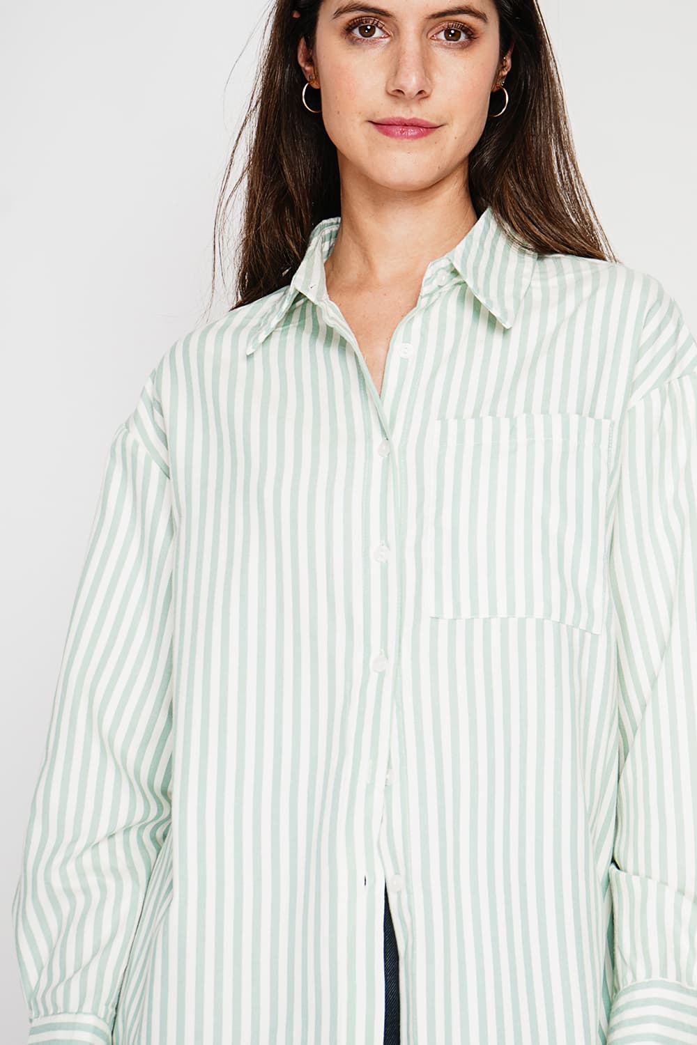 Chemise longue coupe oversize Poche poitrine à manches longues à reyure 7