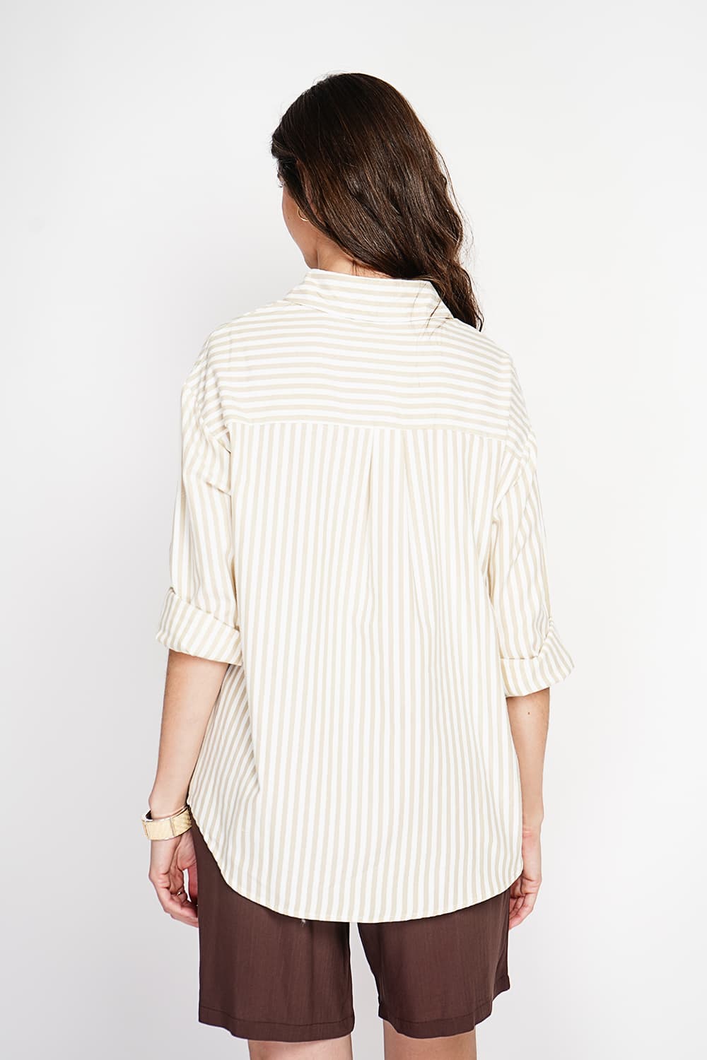 Chemise longue coupe oversize Poche poitrine à manches longues à reyure 11