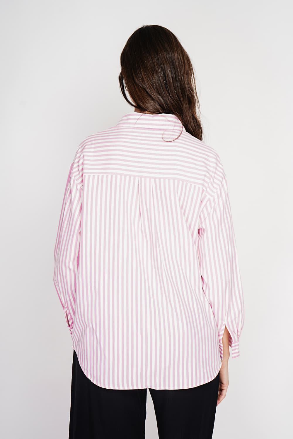 Chemise longue coupe oversize Poche poitrine à manches longues à reyure 16
