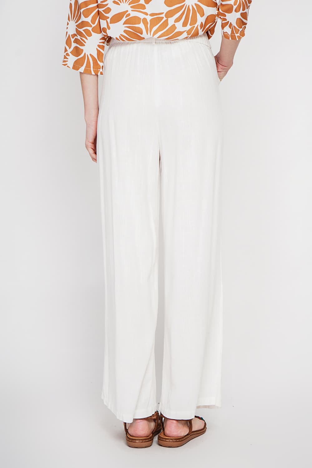 Pantalon coupe ajusté à jambe large fermeture zippée avec ceinture 17