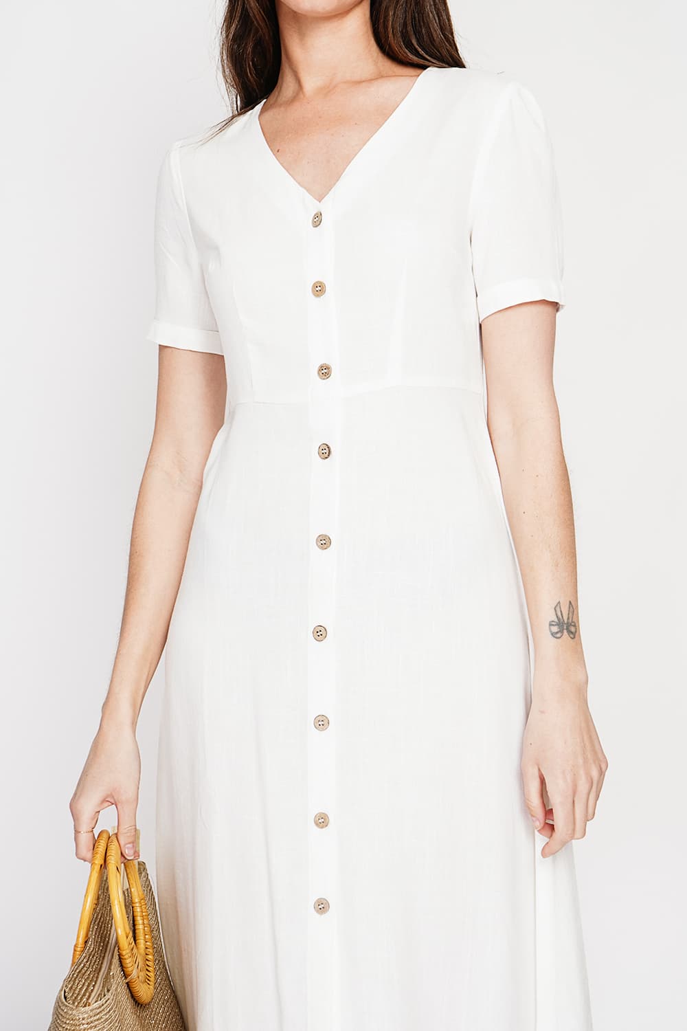 Robe longue boutonnée devant à manche court 4