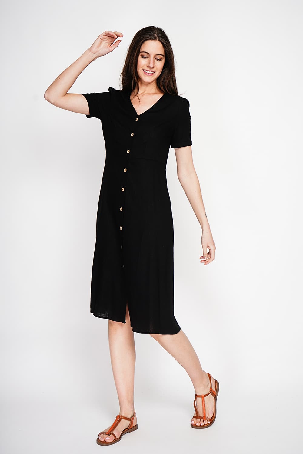 Robe longue boutonnée devant à manche court 10