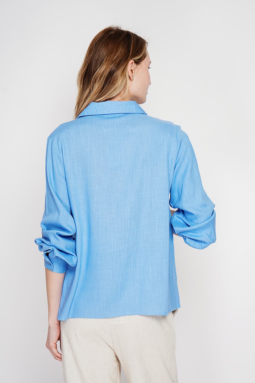 Blouse col chemise évasée à manche longueur 3