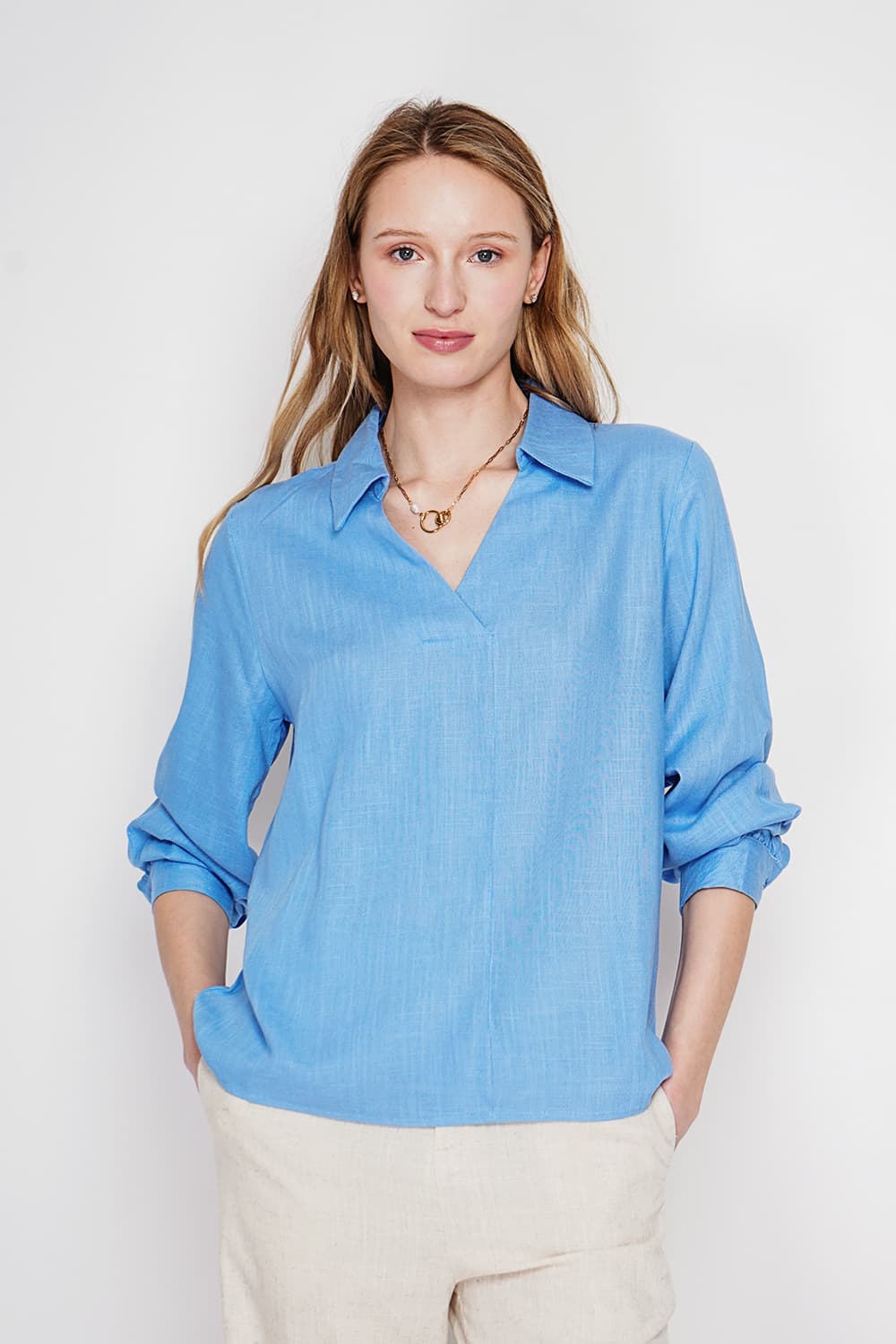 Blouse col chemise évasée à manche longueur 17