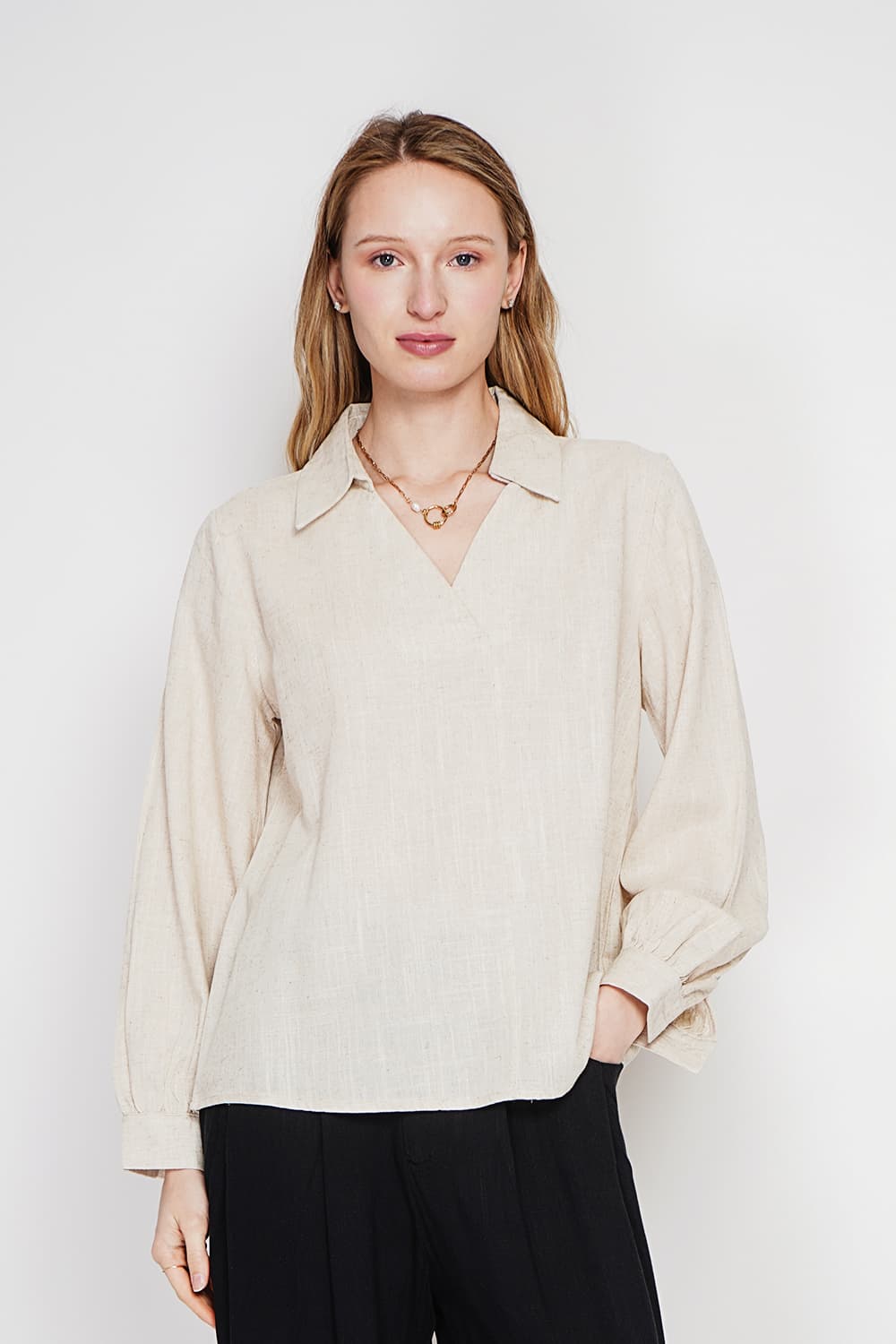 Blouse col chemise évasée à manche longueur 9