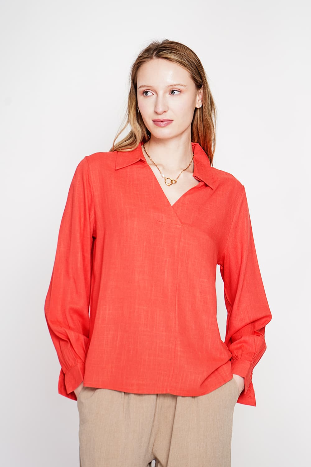 Blouse col chemise évasée à manche longueur 14