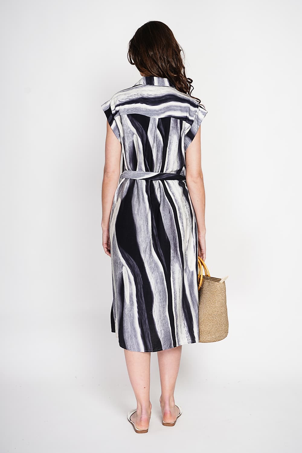 Robe chemise imprimée boutonnée devant avec ceinture 14