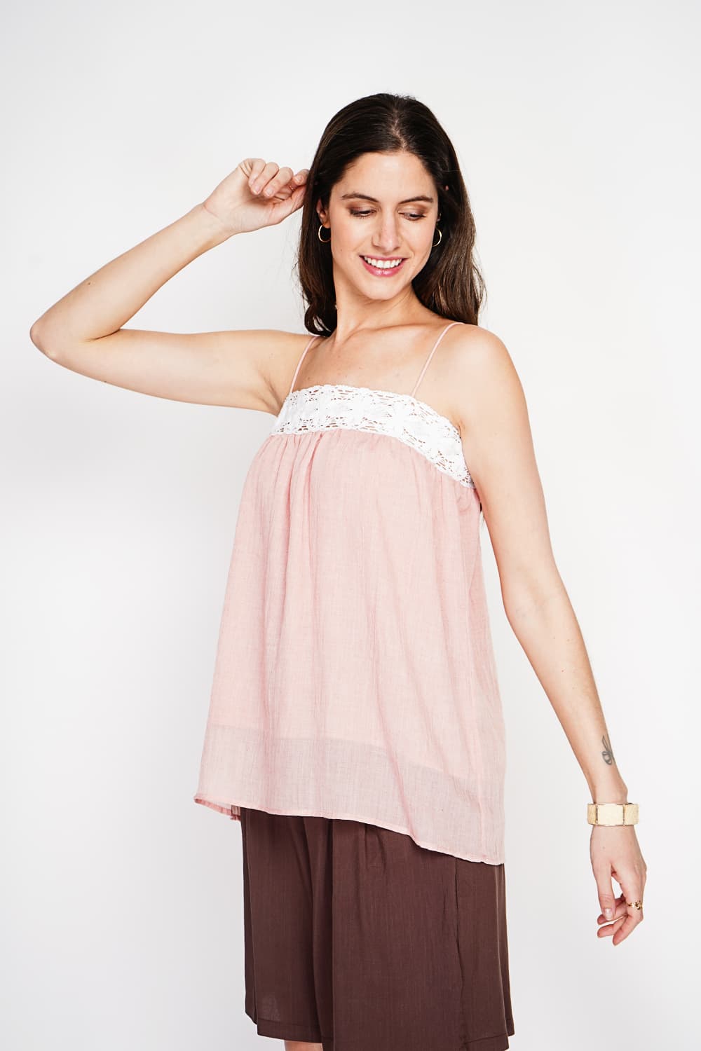 Bretelle à dentelle coupe babydoll 17