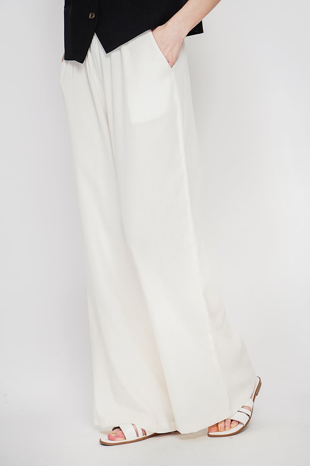 Pantalon large taille haute avec poches 1