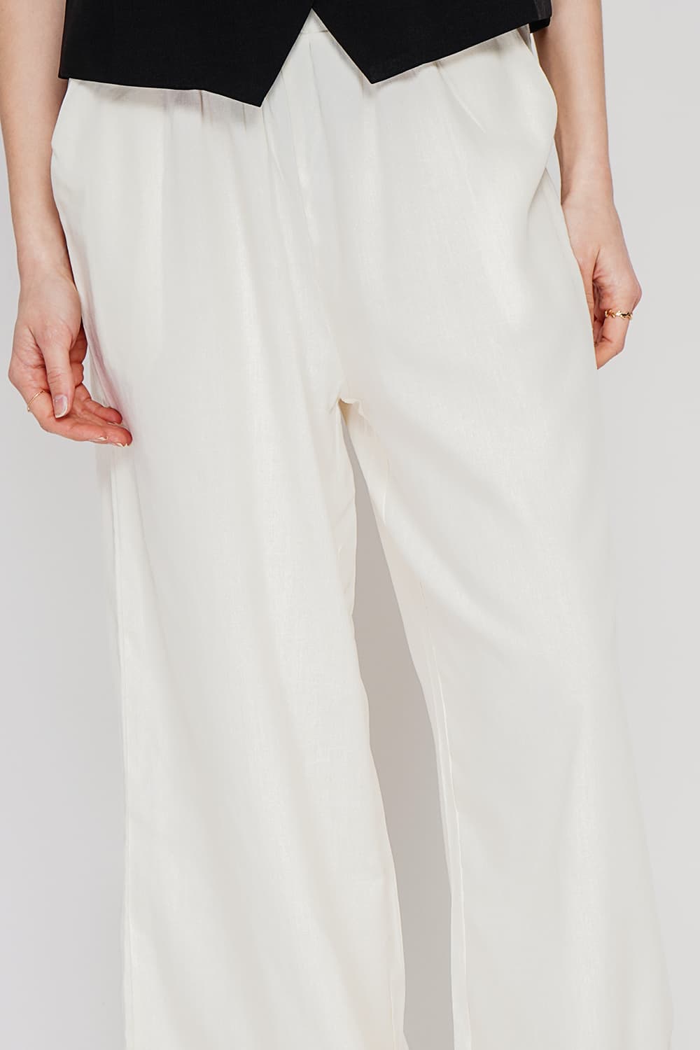 Pantalon large taille haute avec poches 4