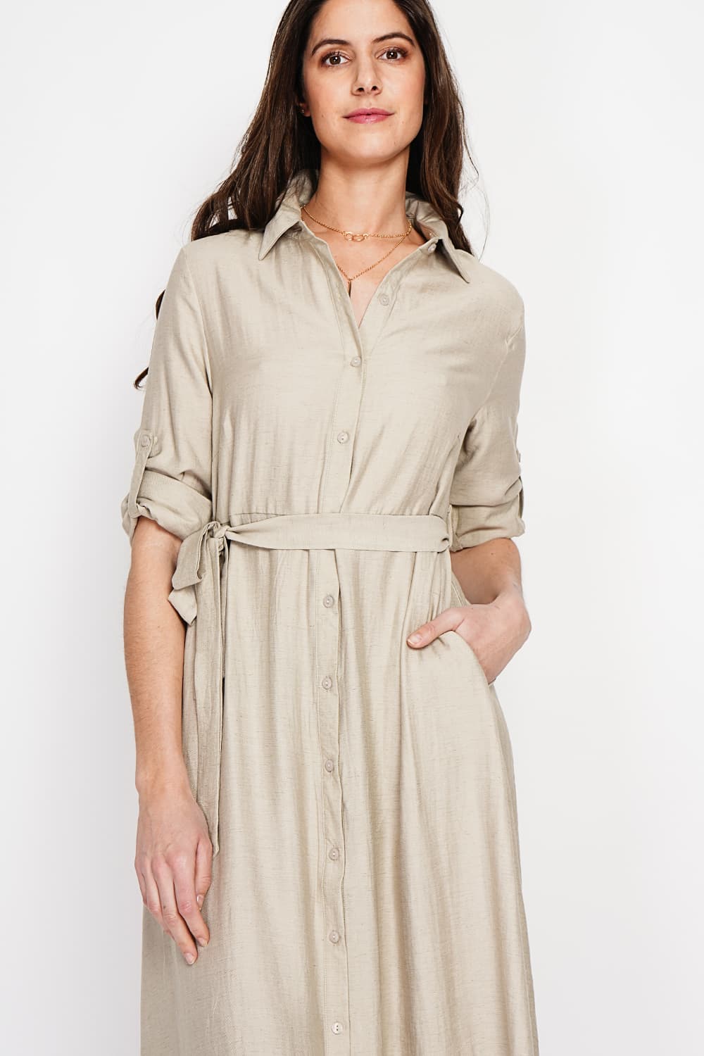 Robe chemise boutonnée devant à manche longue avec ceinture 7