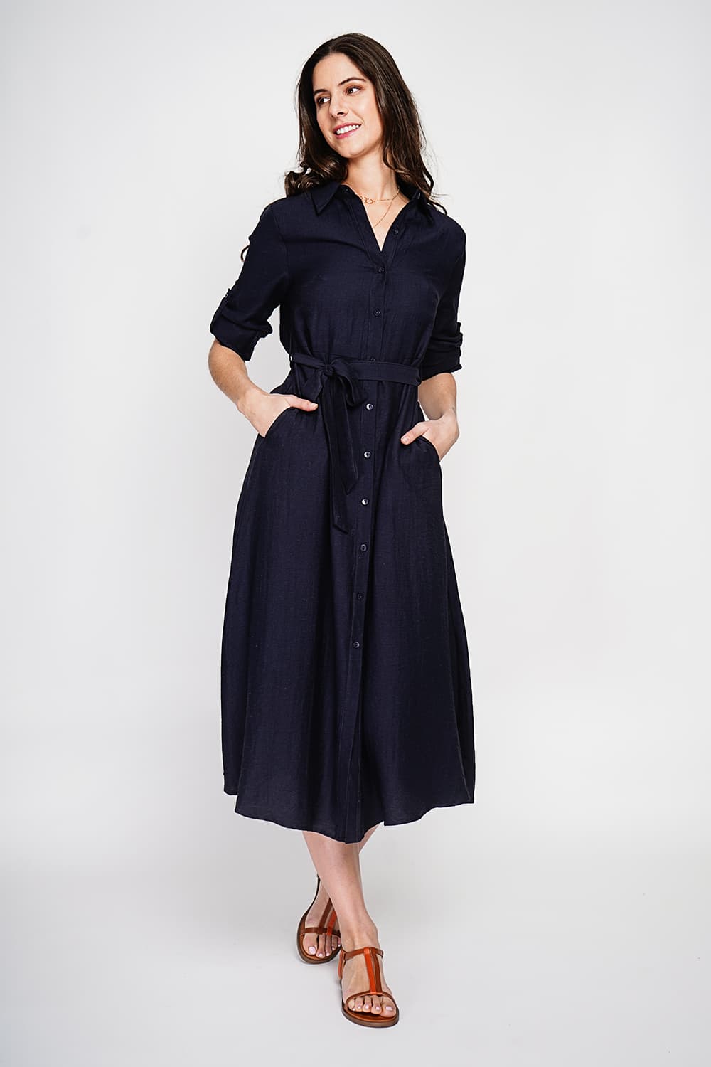 Robe chemise boutonnée devant à manche longue avec ceinture 9