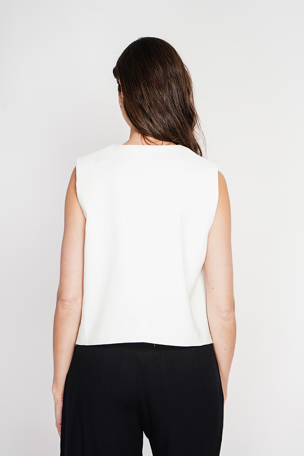 Gilet de costume court sans manches en lin doublé 4