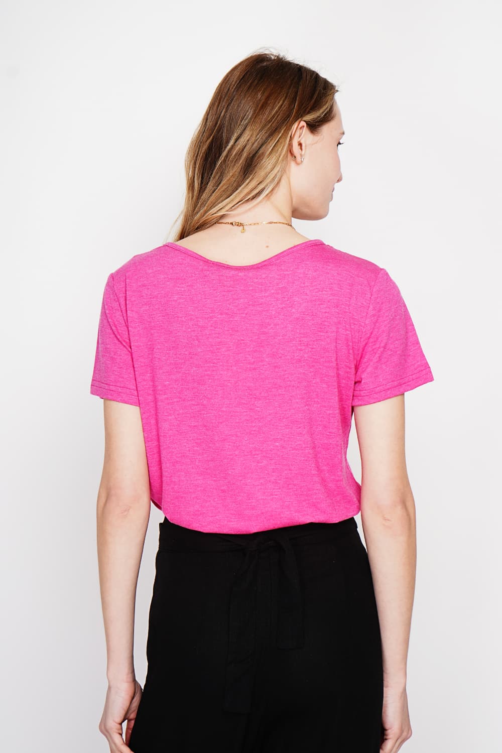 T-shirt col rond manches court dentelle 16