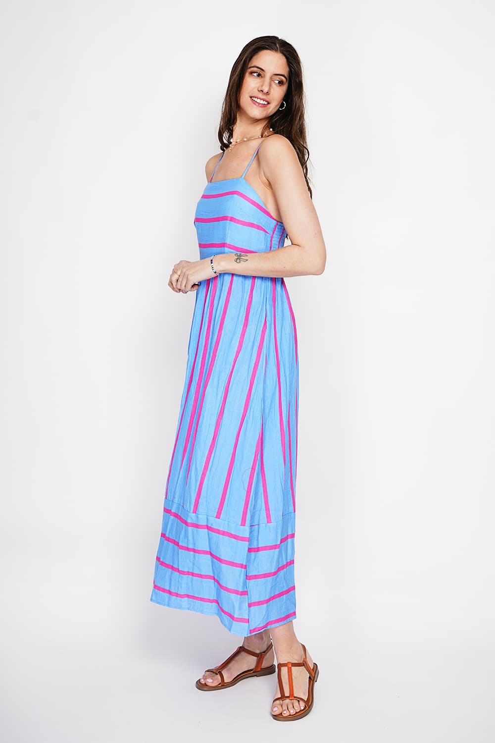 Robe Longue d'Été à Bretelles Rayée 1