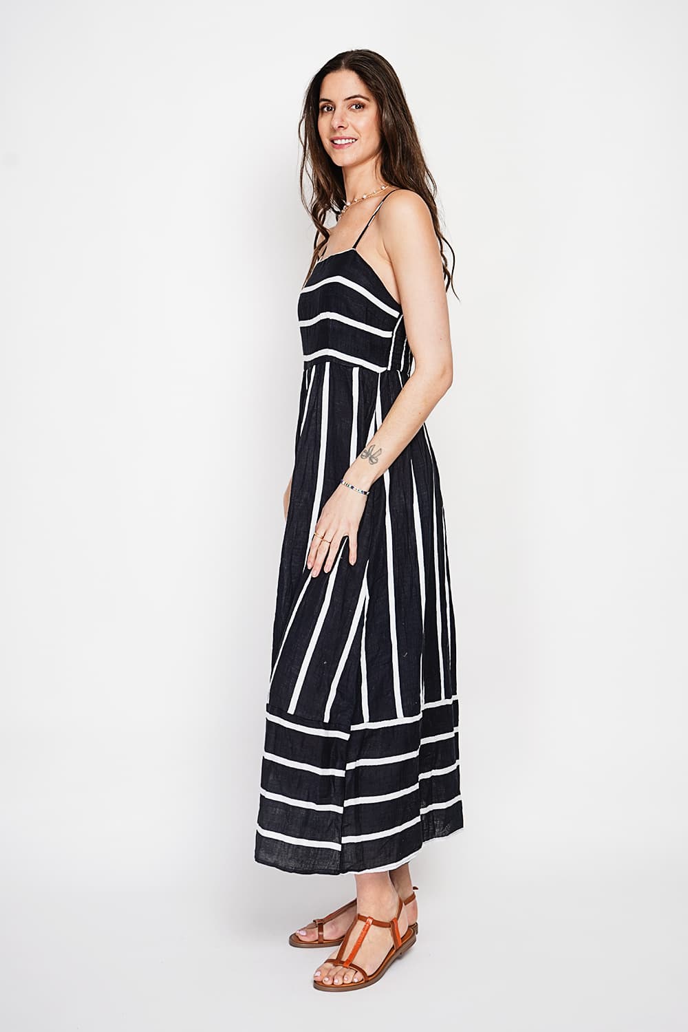 Robe Longue d'Été à Bretelles Rayée 11