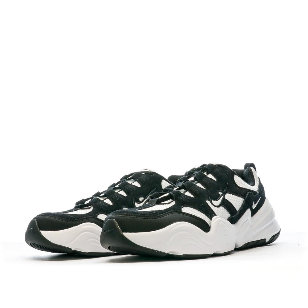Baskets Blanche/Noire Homme Nike Hera 6