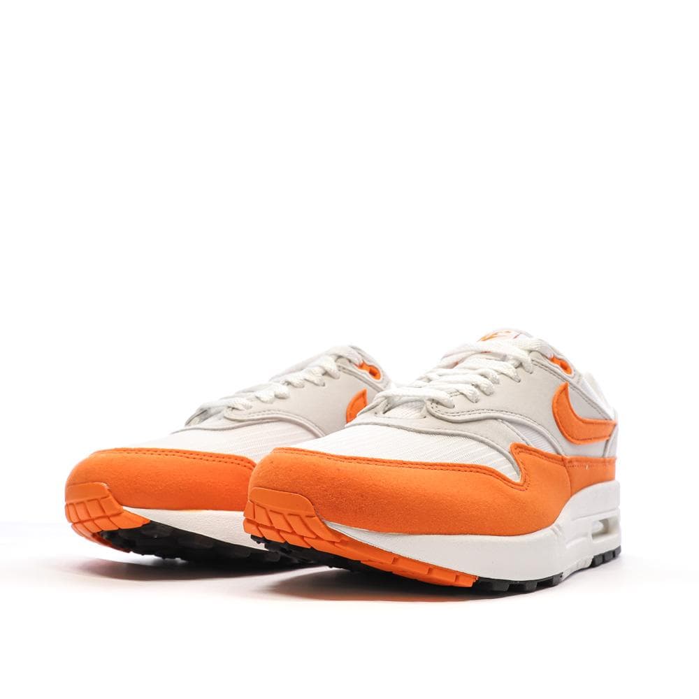 Baskets Blanches/Orange Femme Nike Air Max 1 6