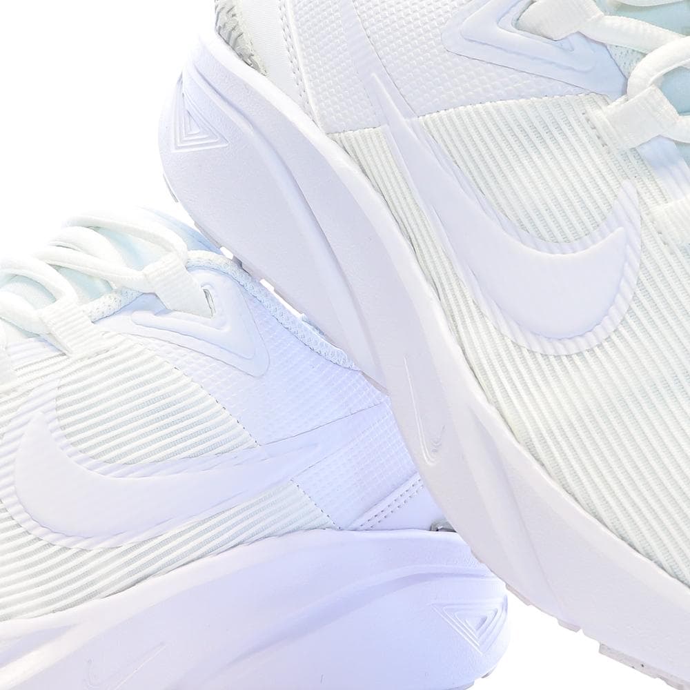 Baskets Blanches Garçon Nike Star Runner 4 NN 7