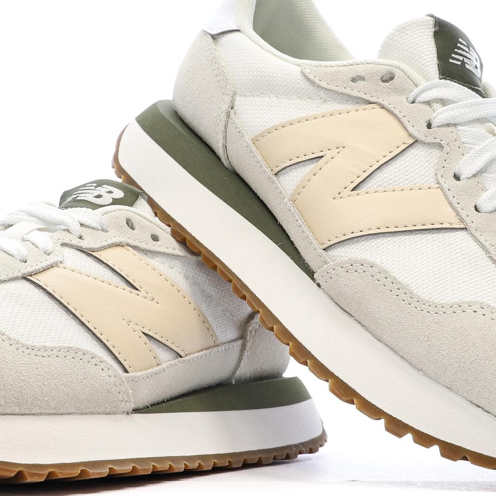 Baskets Beiges/Kaki Femme New Balance 237 7