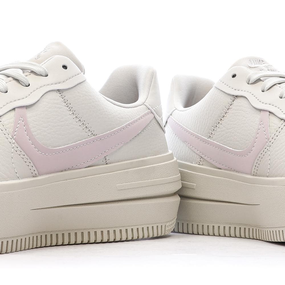 Air Force 1 Greige Femme Nike PLT. AF. ORM 7