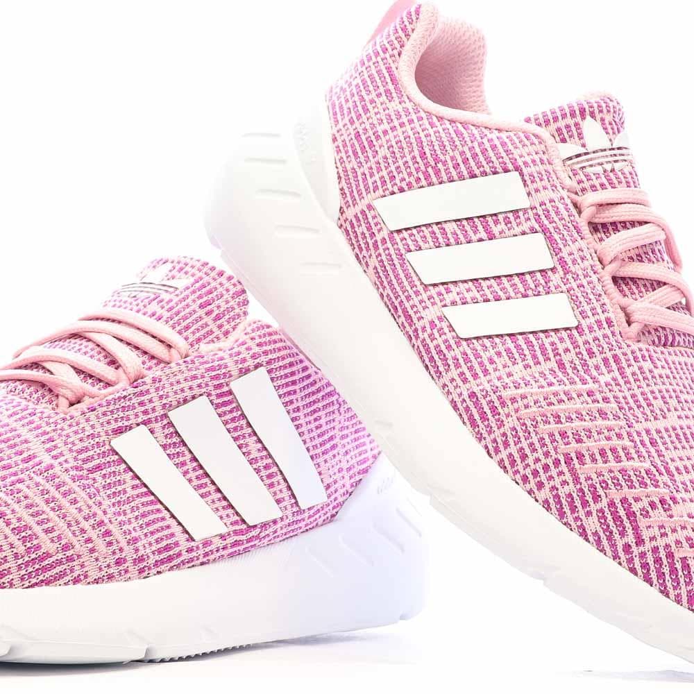 Baskets Roses Fille Adidas Swift 7