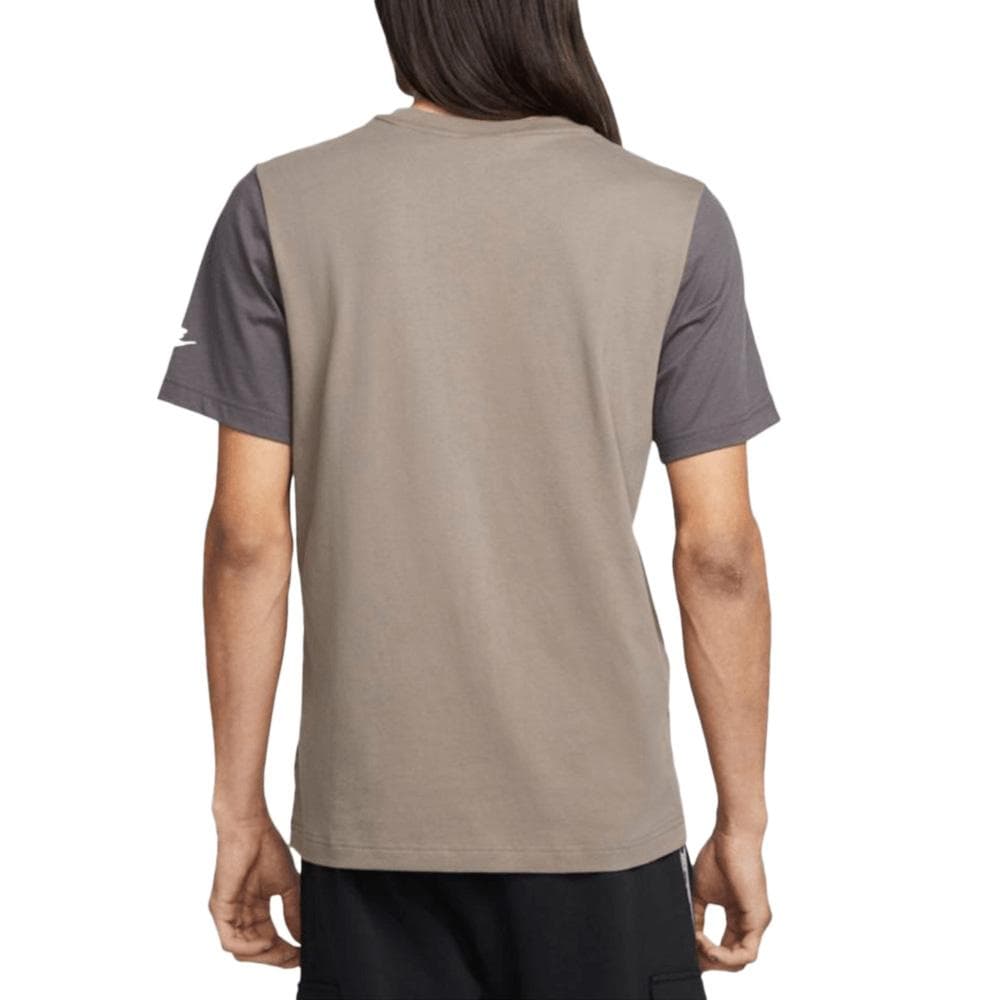T-shirt Marron Homme Nike M Nsw Repeat 2
