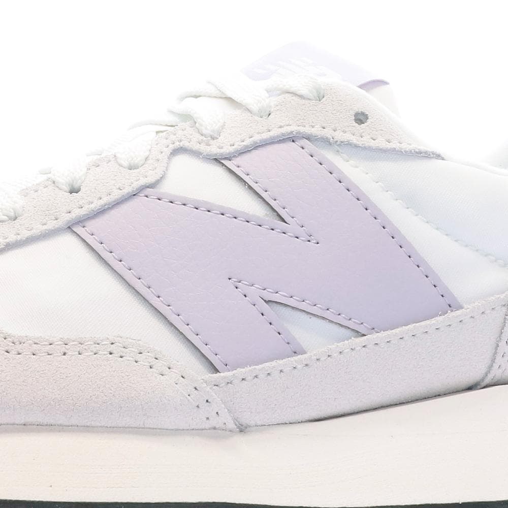WS237 Baskets Blanche/Violet Femme New Balance 7