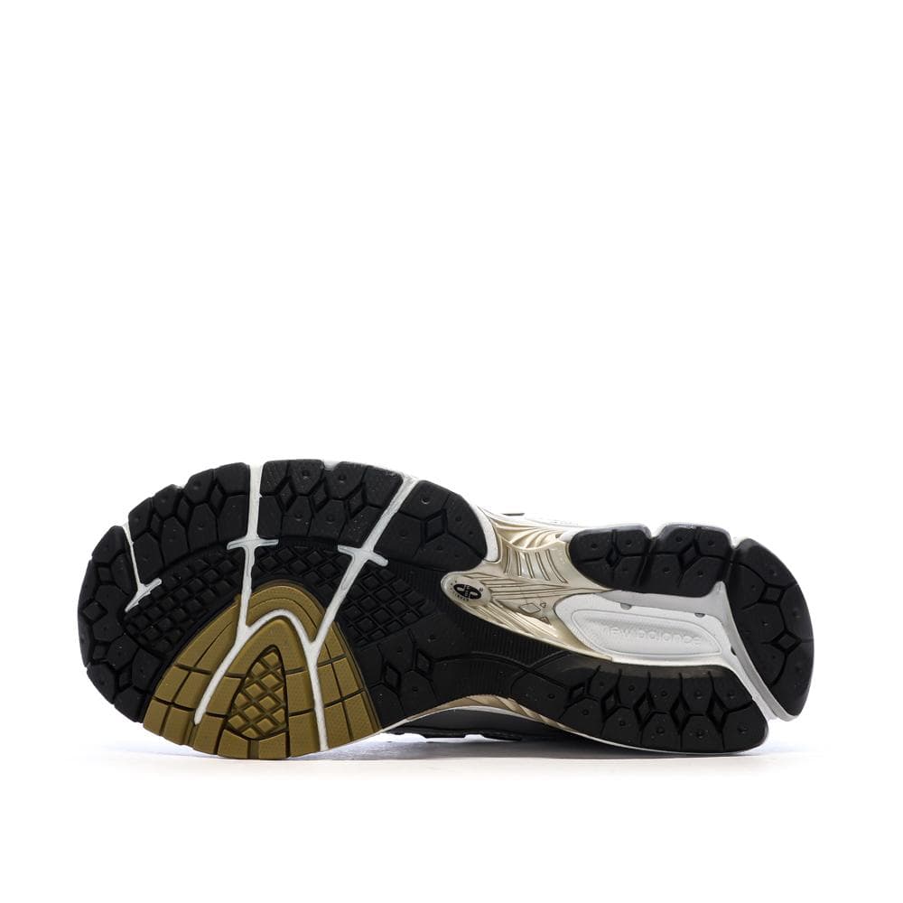 New Balance 1906 Baskets Blanches/Noir/Doré Mixte 5