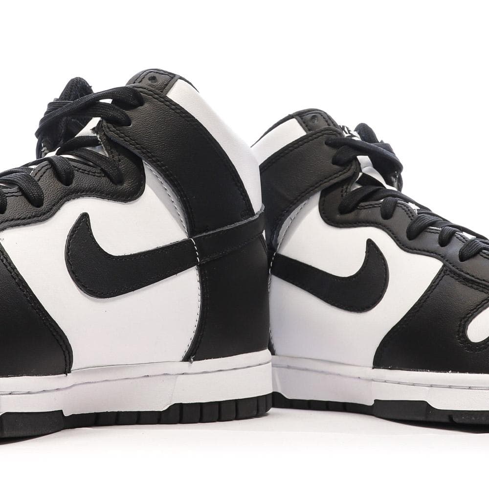Baskets Blanches/Noires Homme Nike Dunk Hi 7