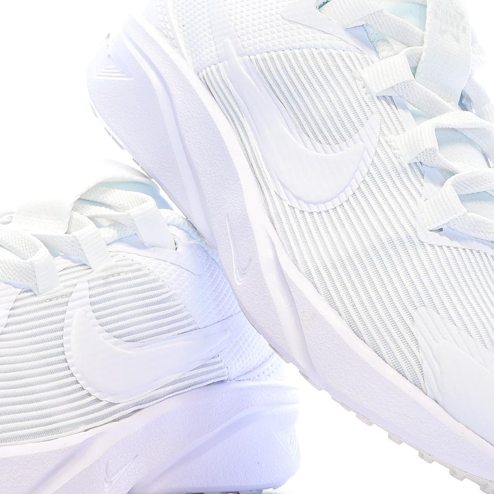 Baskets Blanches Garçon Nike Star Runner 4 6