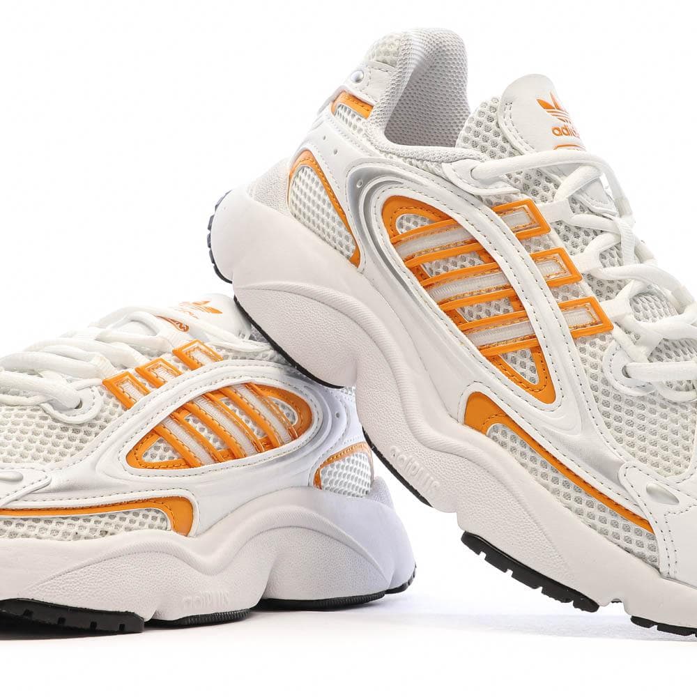 Baskets Blanches/Oranges Femme Adidas Ozmillen 7