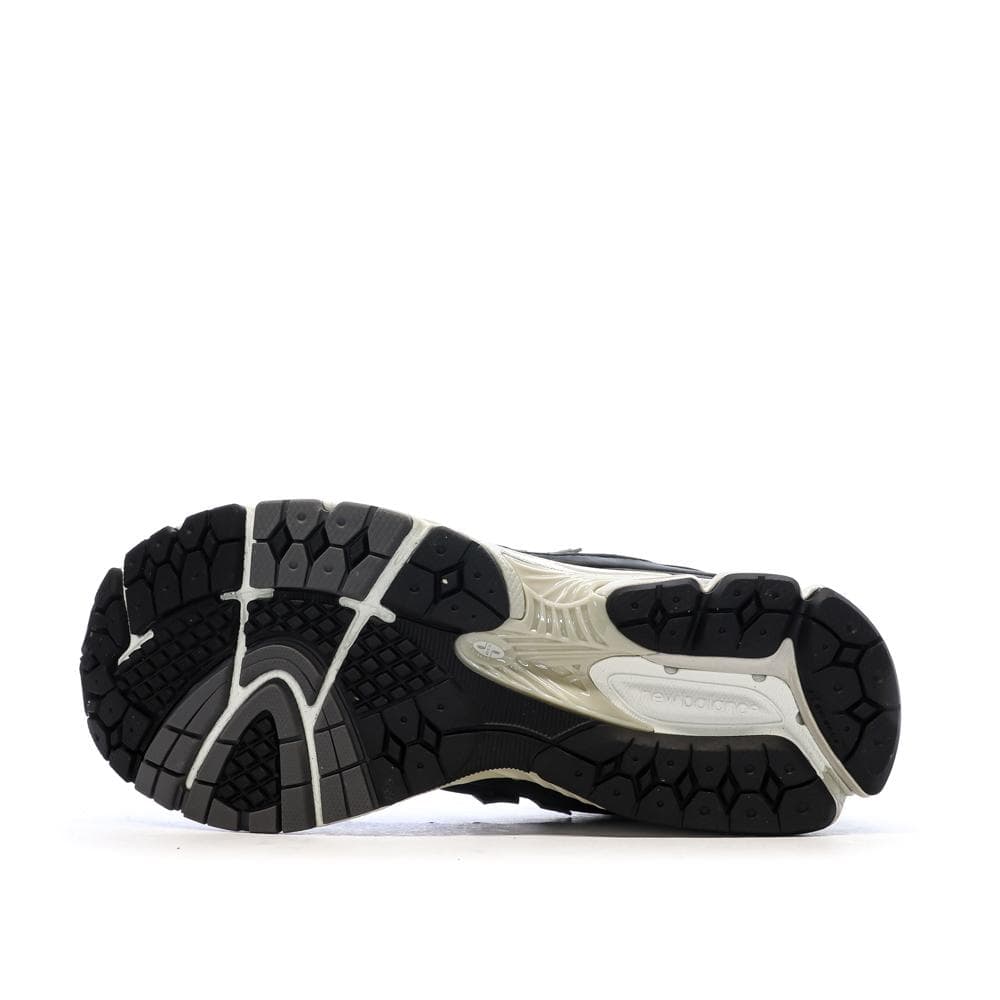 New Balance 2002 Baskets Noir Homme 5