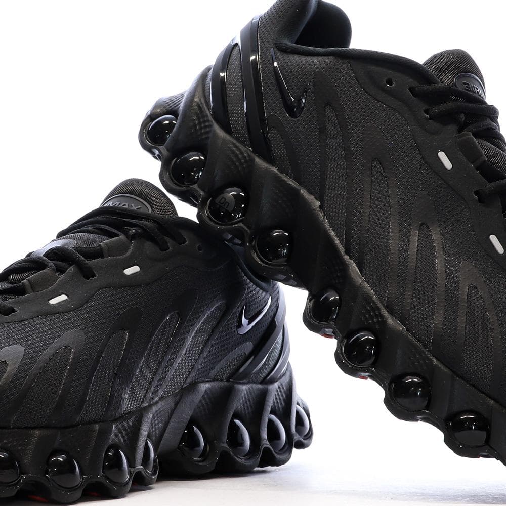 Baskets Noir Homme Nike Air Max Dn8 7