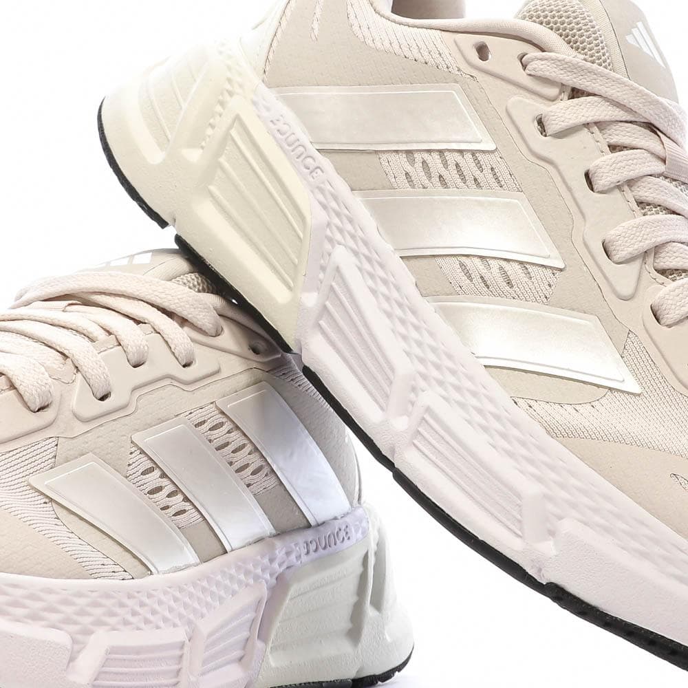 Baskets Blanches Femme Adidas Questar 7