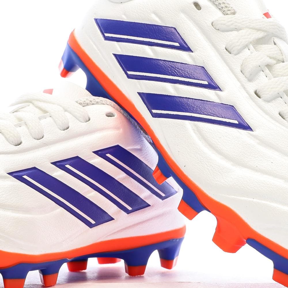 Chaussures de Foot Blanches Junior Adidas Copa Pure 2 Club FxG 7