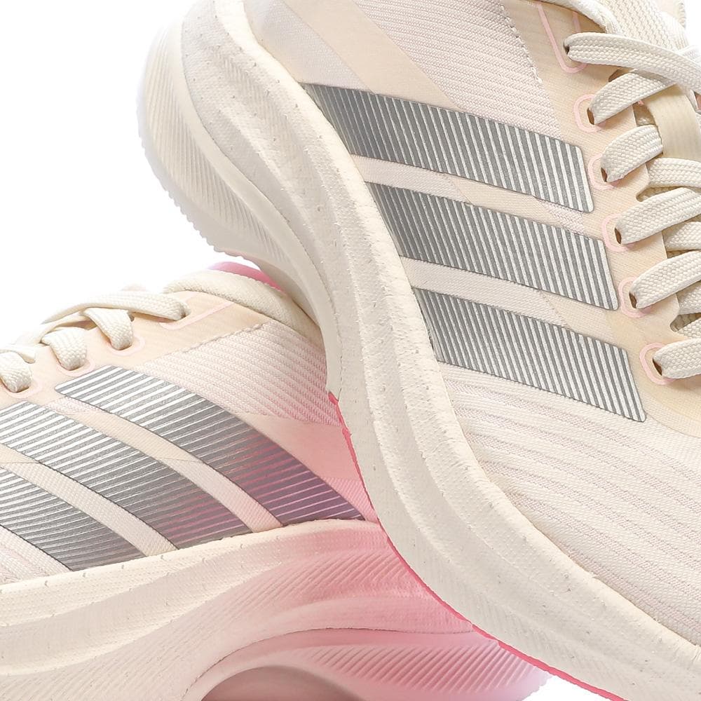 Chaussures de Running Blanches Femme Adidas Moveboost 7