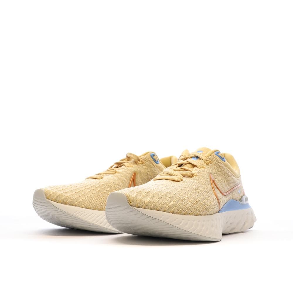 Chaussures de Running Beiges Femme Nike React Infinity Run FK 3 6