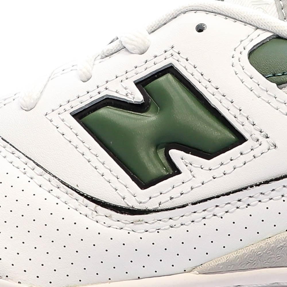 Baskets Blanc/Vert Homme New Balance 550 7